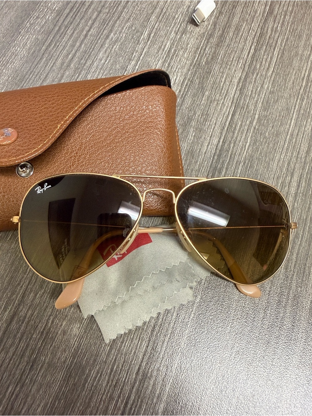 Ray-Ban Aviator Classic Brown with Case